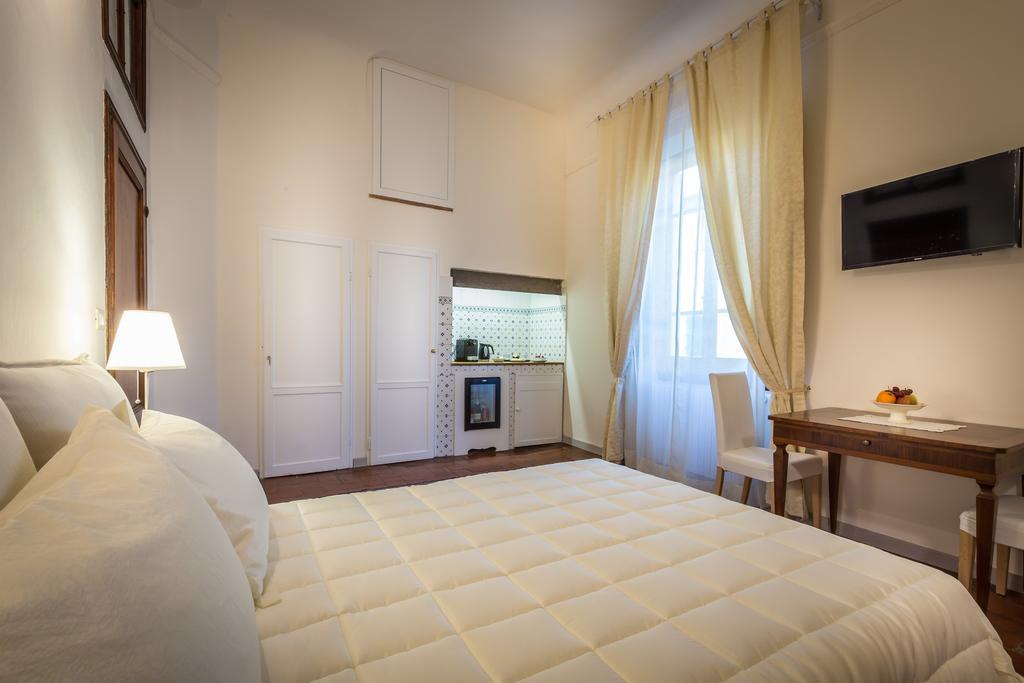 Dimora Bandinelli Bed & Breakfast Florence Exterior photo